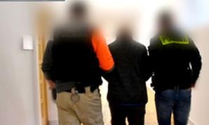 Tymczasowy areszt dla podejrzanych o zabójstwo sprzed 26 lat – kolejna zbrodnia wyjaśniona przez policjantów z dolnośląskiego Archiwum X
